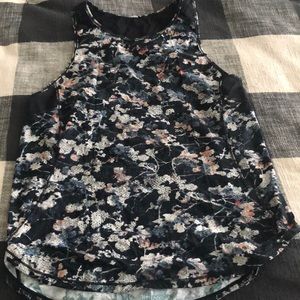 Floral pattern lululemon tank top